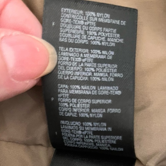 The North Face Summit Series Gore-Tex XCR Women's Ski Snowboard Winter Jacket - Picture 15 of 15